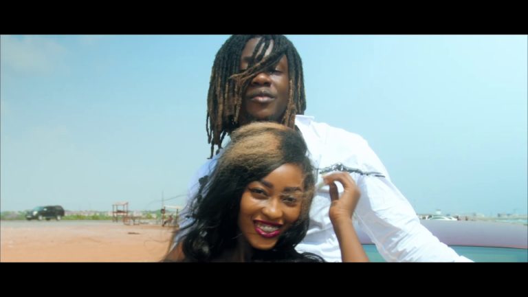 Dahlin Gage – Wifey Feat. D-Black x Kwesi Arthur (Official Video)