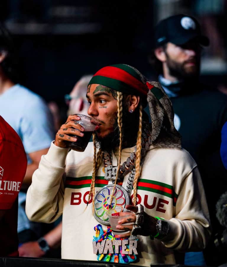 6ix9ine Admits Cash On IG Was “Prop Money,” Explains Why He Targets Fivio Foreign