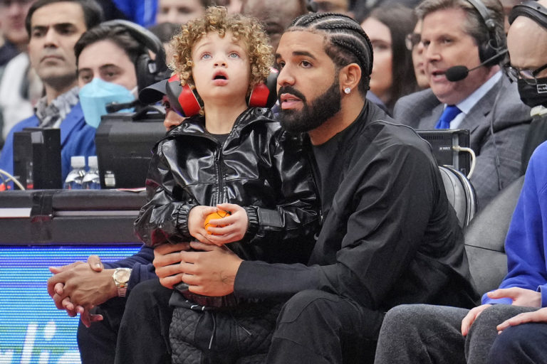 Drake Tunes In To J. Cole’s Scarborough Shooting Stars Basketball Debut