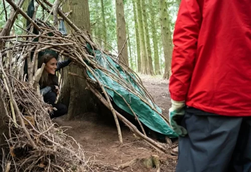 The royal mum helped to build an impressive den