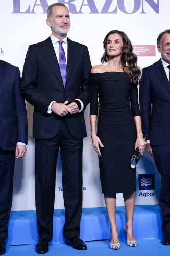 Queen-Letizia-and-King-Felipe-VI-of-Spain-looked-so-smart.