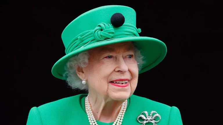 Late Queen ‘died in her sleep’ without pain, new memo reveals