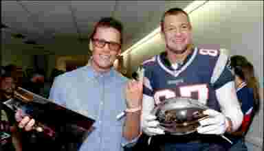 lombardi trophy,tom brady,rob gronkowski,tom brady throws trophy,rob gronkowski breaks lombardi trophy,rob gronkowski dents lombardi trophy,tom brady tosses lombardi trophy,how did the lombardi trophy break,gronkowski,gronk lombardi trophy,rob gronkowski dents trophy,hwo broke the lombardi trophy,broken lombardi trophy,brady,lombardi trophy dented,dented lombardi trophy,gronk trophy,brady trophy,gronk dents trophy,lombardi,brady gronk